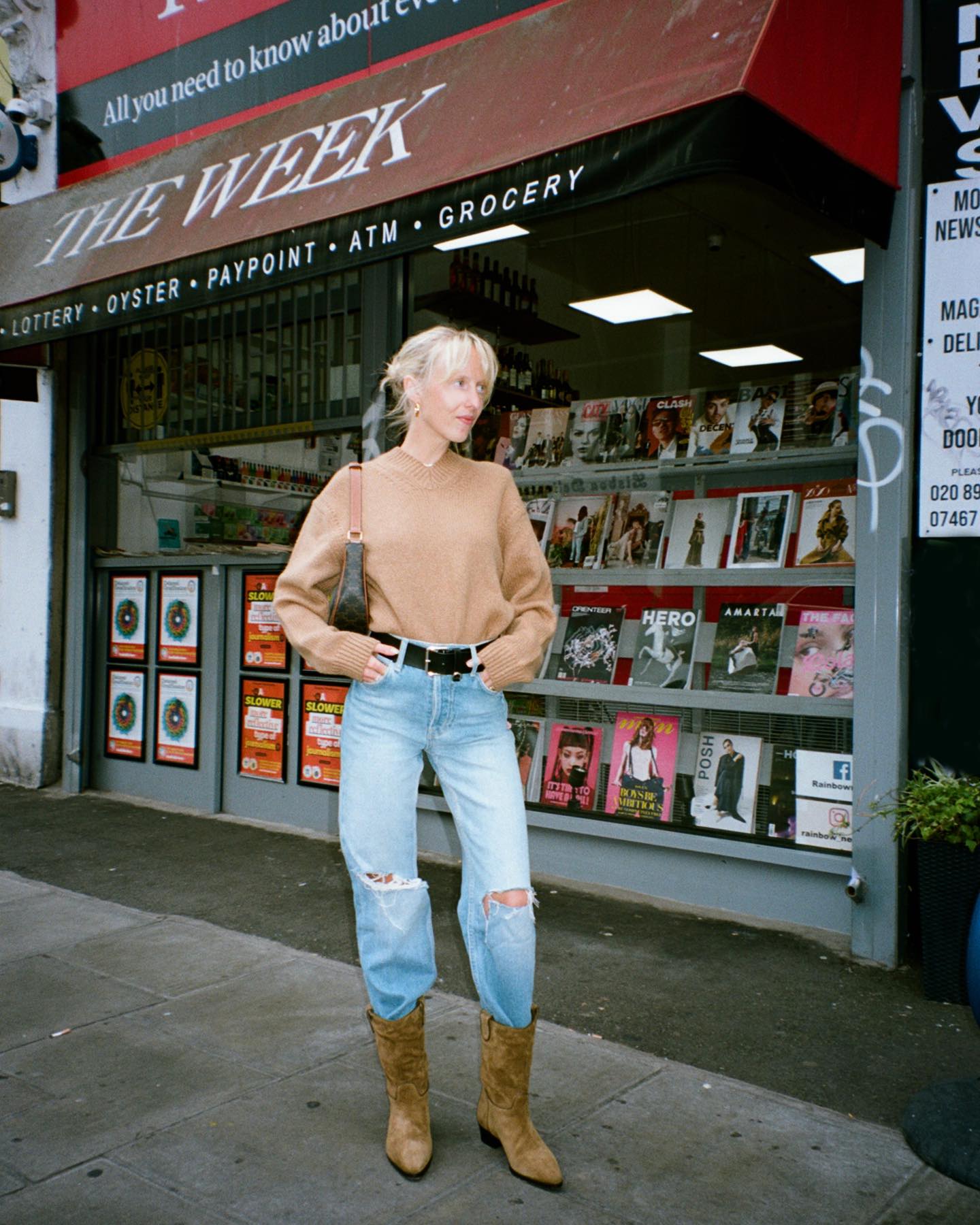 Победительница &quot;Холостяка&quot; показала трендовые сапоги, которые должны быть в гардеробе каждой модницы